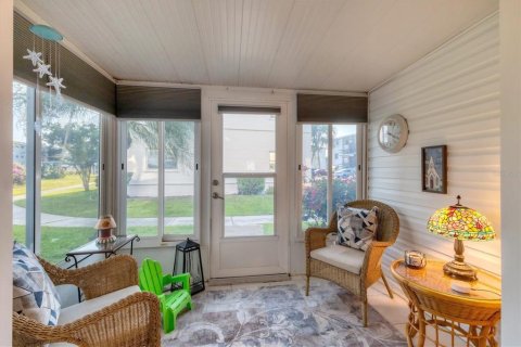 Condo in Bradenton, Florida, 1 bedroom  № 1802908 - photo 21