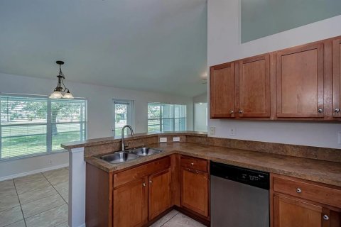 Casa en alquiler en Punta Gorda, Florida, 4 dormitorios, 199.28 m2 № 1876923 - foto 7