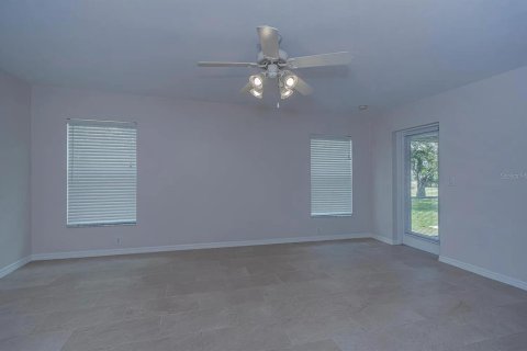 Casa en alquiler en Punta Gorda, Florida, 4 dormitorios, 199.28 m2 № 1876923 - foto 10
