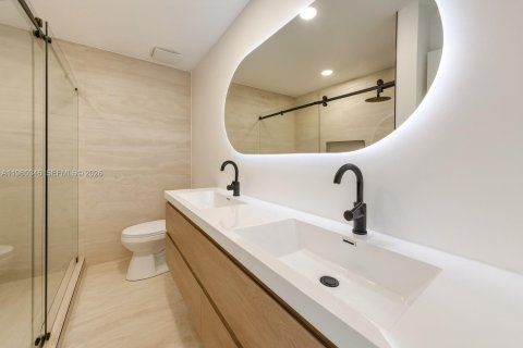 Снять в аренду виллу или дом в Дания-Бич, Флорида 2 спальни, 89.19м2, № 2026951 - фото 4