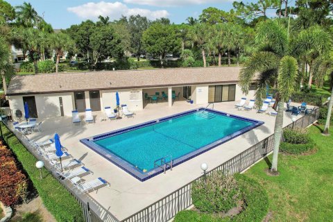 Condo in Jupiter, Florida, 2 bedrooms № 2187591 - photo 28