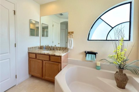 Villa ou maison à vendre à Orlando, Floride: 4 chambres, 249.16 m2 № 1837526 - photo 16