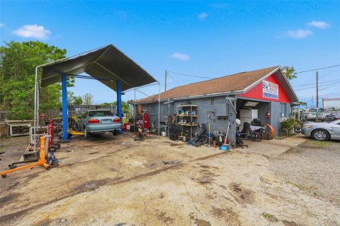 Commercial property in Orlando, Florida 671.13 sq.m. № 2155946 - photo 14