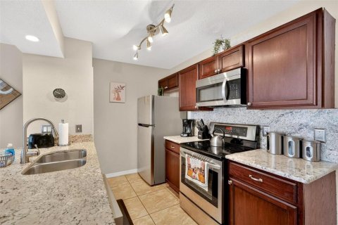 Copropriété à vendre à Kissimmee, Floride: 3 chambres, 126.07 m2 № 2122535 - photo 22
