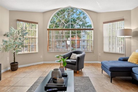 Copropriété à vendre à Kissimmee, Floride: 3 chambres, 126.07 m2 № 2122535 - photo 8