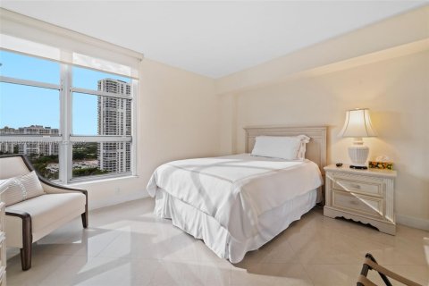 Copropriété à louer à Aventura, Floride: 2 chambres, 126.44 m2 № 1938845 - photo 22