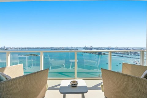 Condominio en venta en Miami, Florida, 2 dormitorios, 155.43 m2 № 2029795 - foto 5