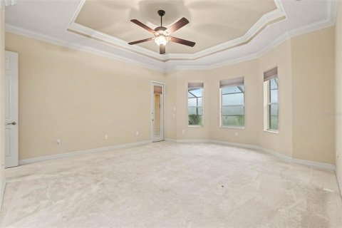 House in Dade City, Florida 4 bedrooms, 272.3 sq.m. № 2418550 - photo 26