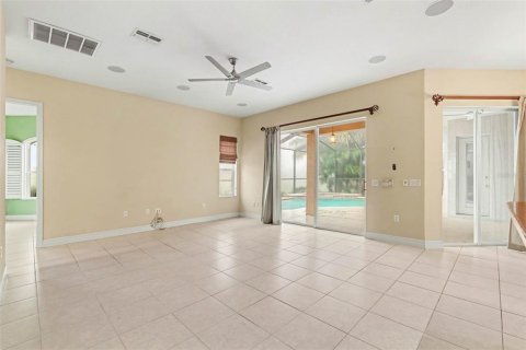 House in Dade City, Florida 4 bedrooms, 272.3 sq.m. № 2418550 - photo 17