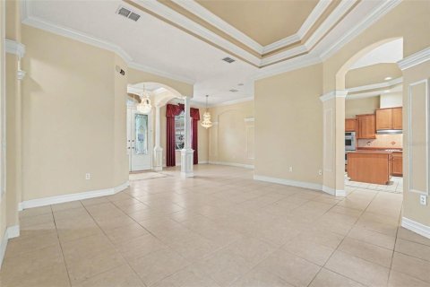 House in Dade City, Florida 4 bedrooms, 272.3 sq.m. № 2418550 - photo 10