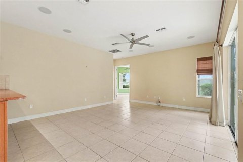 House in Dade City, Florida 4 bedrooms, 272.3 sq.m. № 2418550 - photo 18
