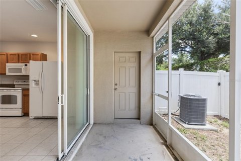 Townhouse in Ocala, Florida 2 bedrooms, 107.86 sq.m. № 1800173 - photo 11