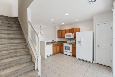 Townhouse in Ocala, Florida 2 bedrooms, 107.86 sq.m. № 1800173 - photo 13