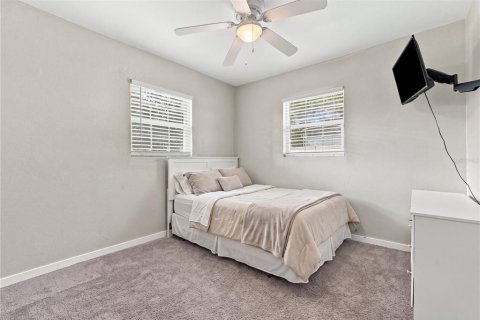 Casa en venta en Pinellas Park, Florida, 3 dormitorios, 98.1 m2 № 2399065 - foto 19