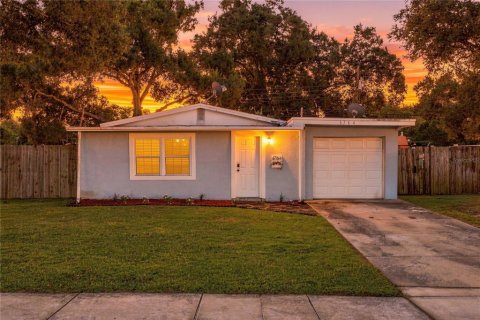 Casa en venta en Pinellas Park, Florida, 3 dormitorios, 98.1 m2 № 2399065 - foto 6