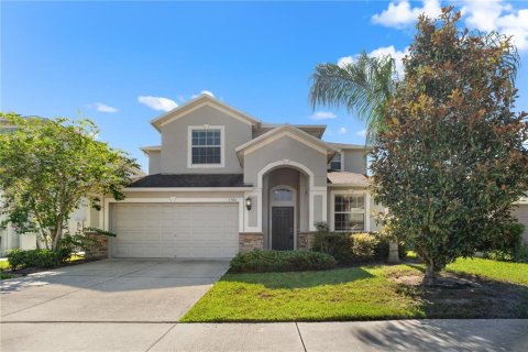 House in Orlando, Florida 5 bedrooms, 297.94 sq.m. № 2360687