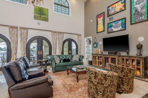Villa ou maison à vendre à Saint Petersburg, Floride: 3 chambres, 341.23 m2 № 1915535 - photo 9