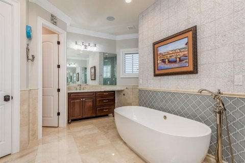 Villa ou maison à vendre à Saint Petersburg, Floride: 3 chambres, 341.23 m2 № 1915535 - photo 20