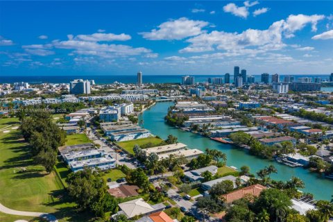 Copropriété à louer à Miami Beach, Floride: 1 chambre, 71.16 m2 № 1752500 - photo 27