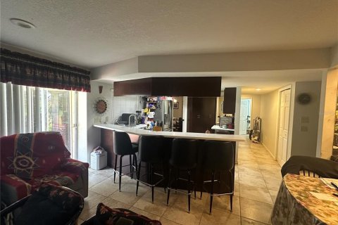 House in Saint Petersburg, Florida 4 bedrooms, 229.47 sq.m. № 1680620 - photo 6
