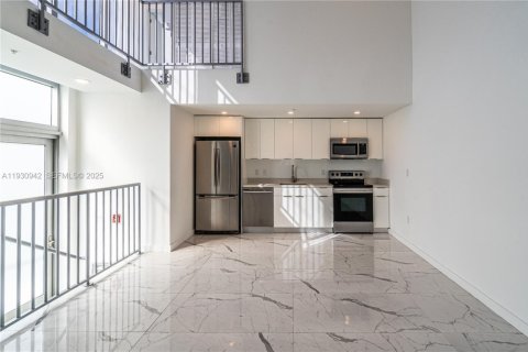 Снять в аренду квартиру в Майами-Бич, Флорида 2 спальни, 86.21м2, № 1989588 - фото 6