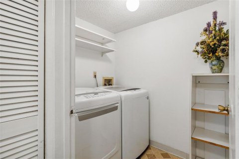Condominio en venta en Oakland Park, Florida, 2 dormitorios, 83.61 m2 № 2083903 - foto 15