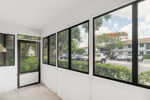 Condominio en venta en Oakland Park, Florida, 2 dormitorios, 83.61 m2 № 2083903 - foto 3