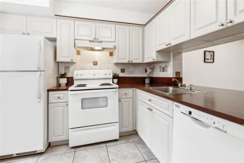 Condominio en venta en Oakland Park, Florida, 2 dormitorios, 83.61 m2 № 2083903 - foto 13