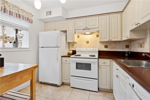 Condominio en venta en Oakland Park, Florida, 2 dormitorios, 83.61 m2 № 2083903 - foto 12