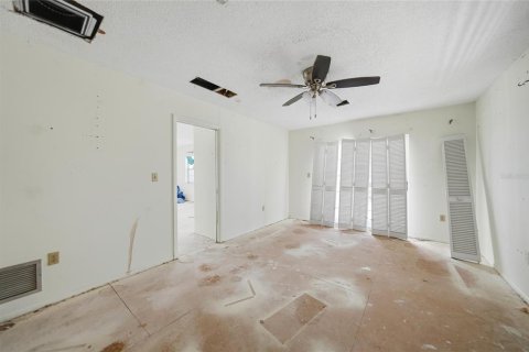 Immobilier commercial à vendre à Englewood, Floride: 252.69 m2 № 2148467 - photo 7