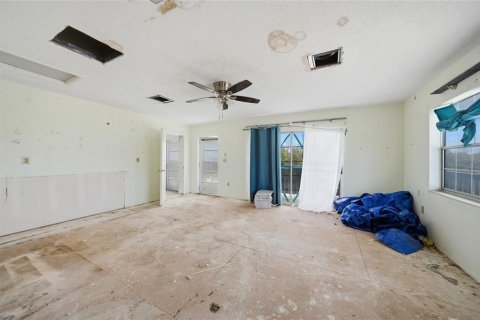 Immobilier commercial à vendre à Englewood, Floride: 252.69 m2 № 2148467 - photo 13