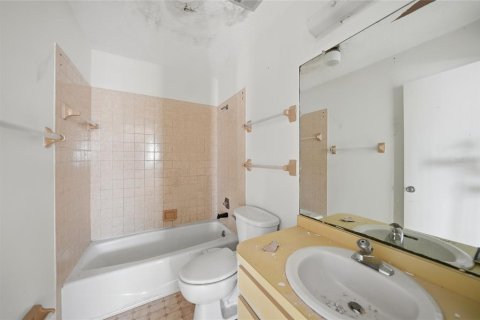 Immobilier commercial à vendre à Englewood, Floride: 252.69 m2 № 2148467 - photo 18