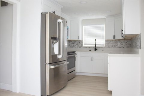 Casa en venta en Port Richey, Florida, 3 dormitorios, 103.68 m2 № 1917649 - foto 16