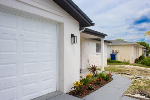 Casa en venta en Port Richey, Florida, 3 dormitorios, 103.68 m2 № 1917649 - foto 4