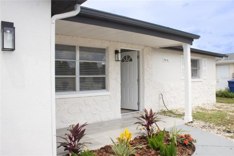 Casa en venta en Port Richey, Florida, 3 dormitorios, 103.68 m2 № 1917649 - foto 5