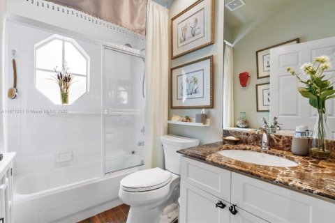 House in Weston, Florida 3 bedrooms, 227.24 sq.m. № 1930769 - photo 23