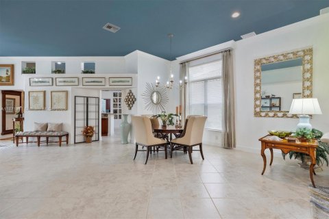 House in Weston, Florida 3 bedrooms, 227.24 sq.m. № 1930769 - photo 10