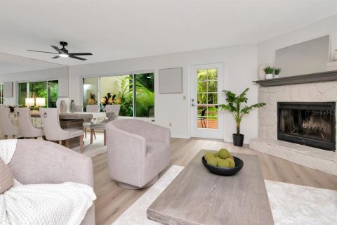 Adosado en venta en Tampa, Florida, 3 dormitorios, 170.29 m2 № 1816983 - foto 13
