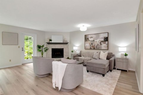 Adosado en venta en Tampa, Florida, 3 dormitorios, 170.29 m2 № 1816983 - foto 6