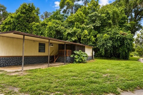 Commercial property in Ocala, Florida 7 bedrooms, 164.34 sq.m. № 2199038