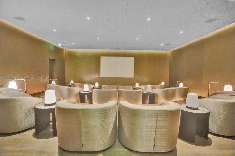 Copropriété à vendre à Sunny Isles Beach, Floride: 2 chambres, 113.62 m2 № 1979250 - photo 23