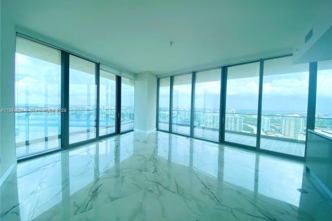 Copropriété à vendre à Sunny Isles Beach, Floride: 2 chambres, 113.62 m2 № 1979250 - photo 8