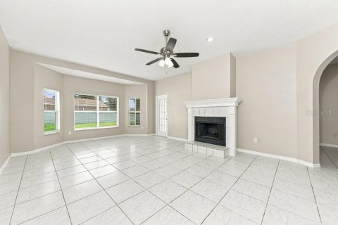 Villa ou maison à louer à Kissimmee, Floride: 3 chambres, 191.84 m2 № 2377590 - photo 7