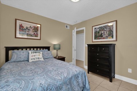 Condominio en venta en Kissimmee, Florida, 3 dormitorios, 119.57 m2 № 1791593 - foto 22