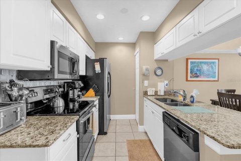Condominio en venta en Kissimmee, Florida, 3 dormitorios, 119.57 m2 № 1791593 - foto 10