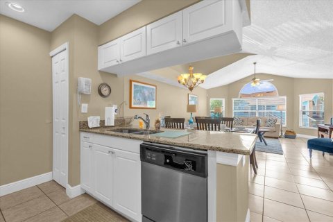 Condominio en venta en Kissimmee, Florida, 3 dormitorios, 119.57 m2 № 1791593 - foto 13