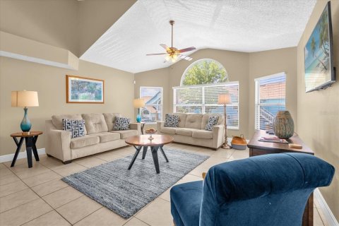 Condominio en venta en Kissimmee, Florida, 3 dormitorios, 119.57 m2 № 1791593 - foto 5