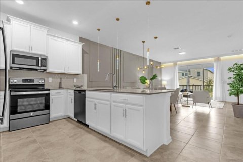 Condo in Davenport, Florida, 3 bedrooms № 2196386 - photo 23