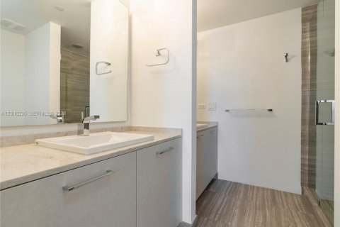 Снять в аренду кондоминиум в Майами, Флорида 3 спальни, 162.86м2, № 2154746 - фото 14
