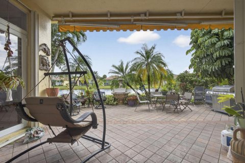 Villa ou maison à vendre à Wellington, Floride: 2 chambres, 219.62 m2 № 2082378 - photo 25